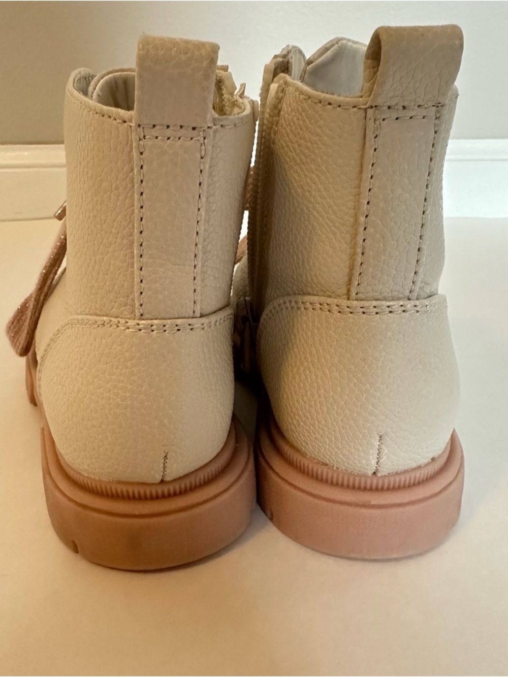 Cat & Jack Amaya Lace‑Up Combat Boots Ivory Pink Glitter Laces Girls Size 9‎ - Picture 5 of 10